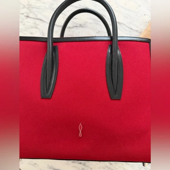 CHRISTIAN LOUBOUTIN Medium PALOMA BAG - Picture 4 of 16